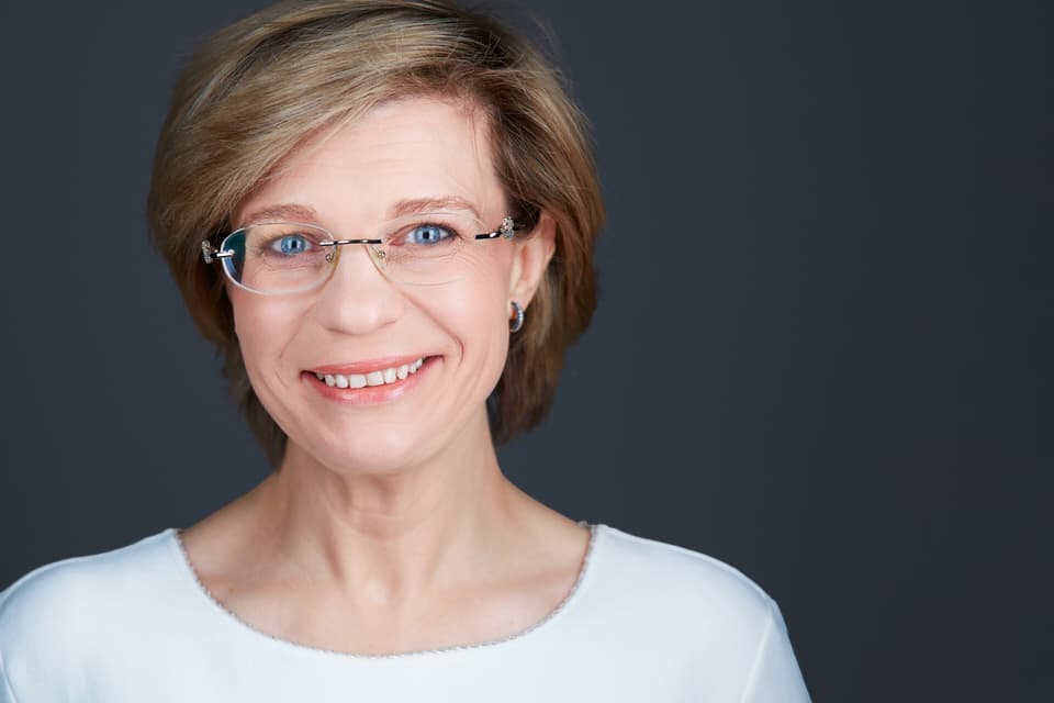 Personal brand headshot in Barcelona by Slava Timoshenko – 6