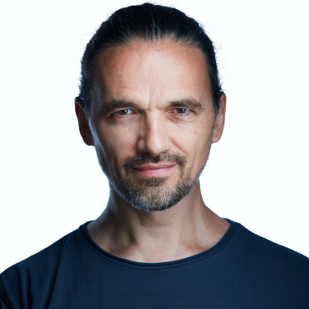 Slava Timoshenko - Professional Headshot Photographer