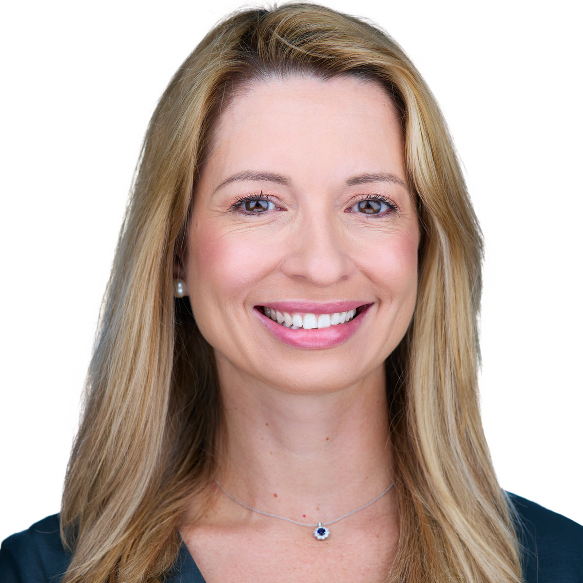 Corporate headshot example 3 - professional business portrait by Headshot Crew photographer
